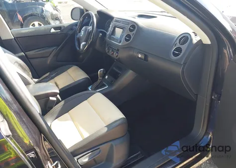 2016 Volkswagen Tiguan S from USA, damaged, VIN WVGAV7AX2GW032915